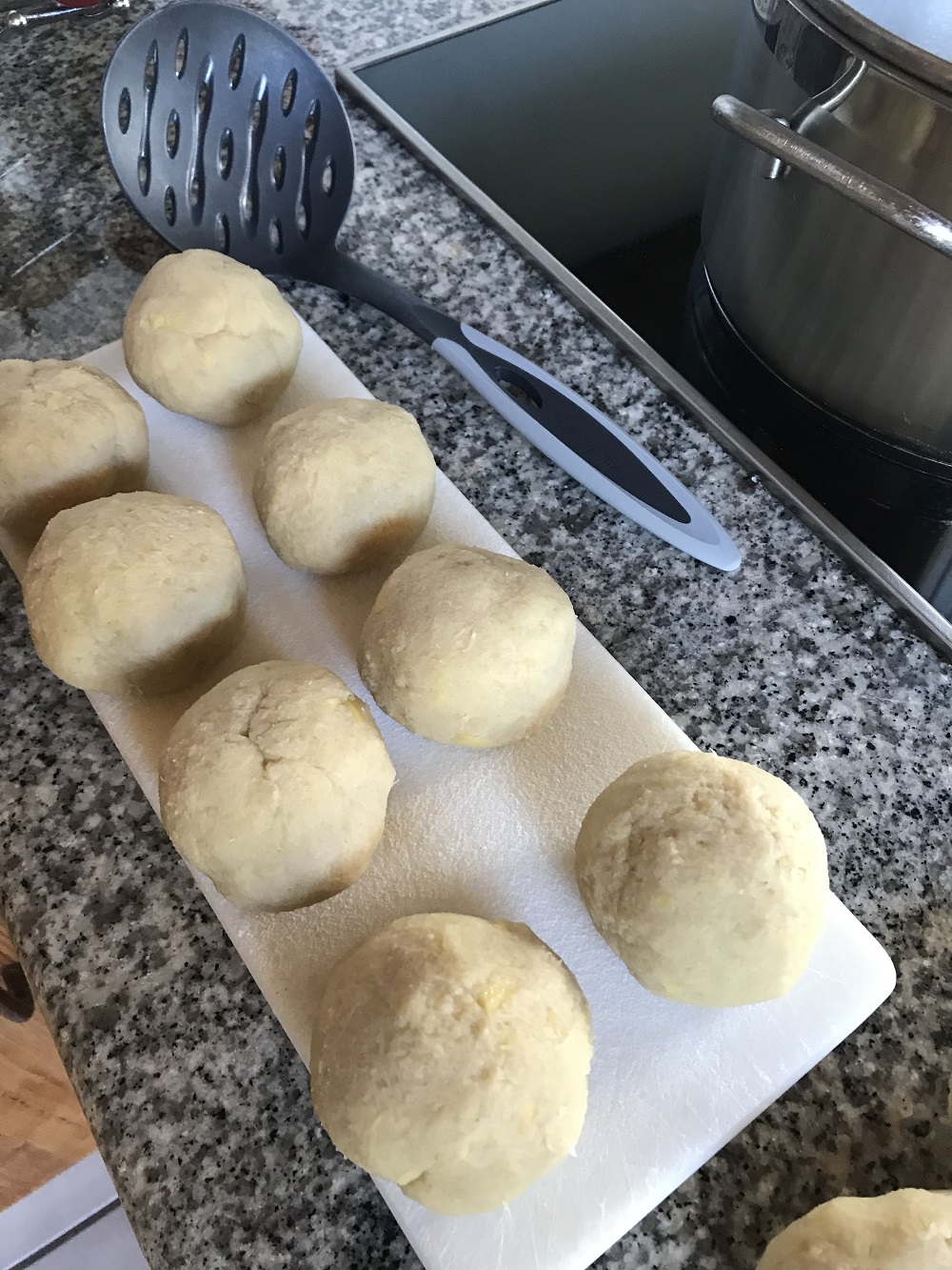 Schritt: 4 Specksauce herstellen und Sauerkraut aufkochen